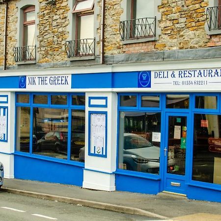 Bed and Breakfast Nik The Greek Burry Port Zewnętrze zdjęcie