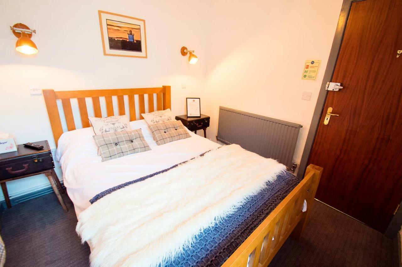 Bed and Breakfast Nik The Greek Burry Port Zewnętrze zdjęcie